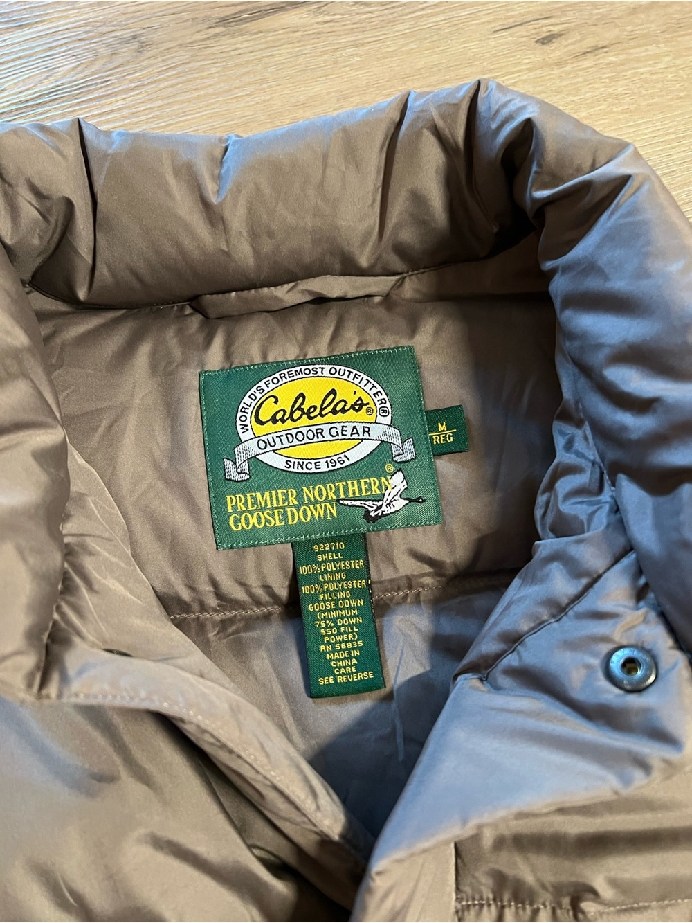 Cabellas Quilted Puffer Vest in Taupe Brown - Picture 3 of 4